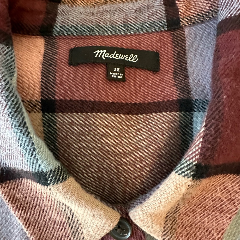 Madewell Flannel Button Down Size 2X - Picture 4 of 4